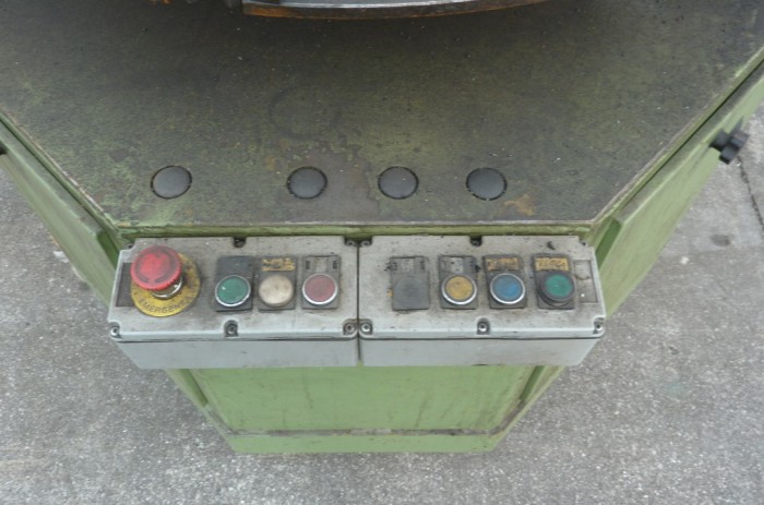 Rotary table welding positioner - Plastin Gold